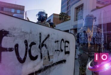 Pro-ICE pokřik AI: Google a Meta reagují, ChatGPT odmítá