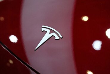 Tesla v Kanadě vyprodává Model 3 před příchodem čínských elektromobilů