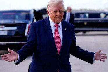 Bloomberg: Trump pokračuje v tajném projektu „Zlatá kopule“