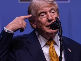 Proč Donald Trump stále mluví o ‚Tic Tacu‘